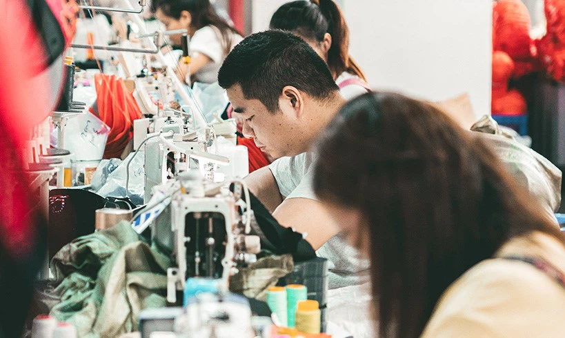 page-1-1 Office Environment3